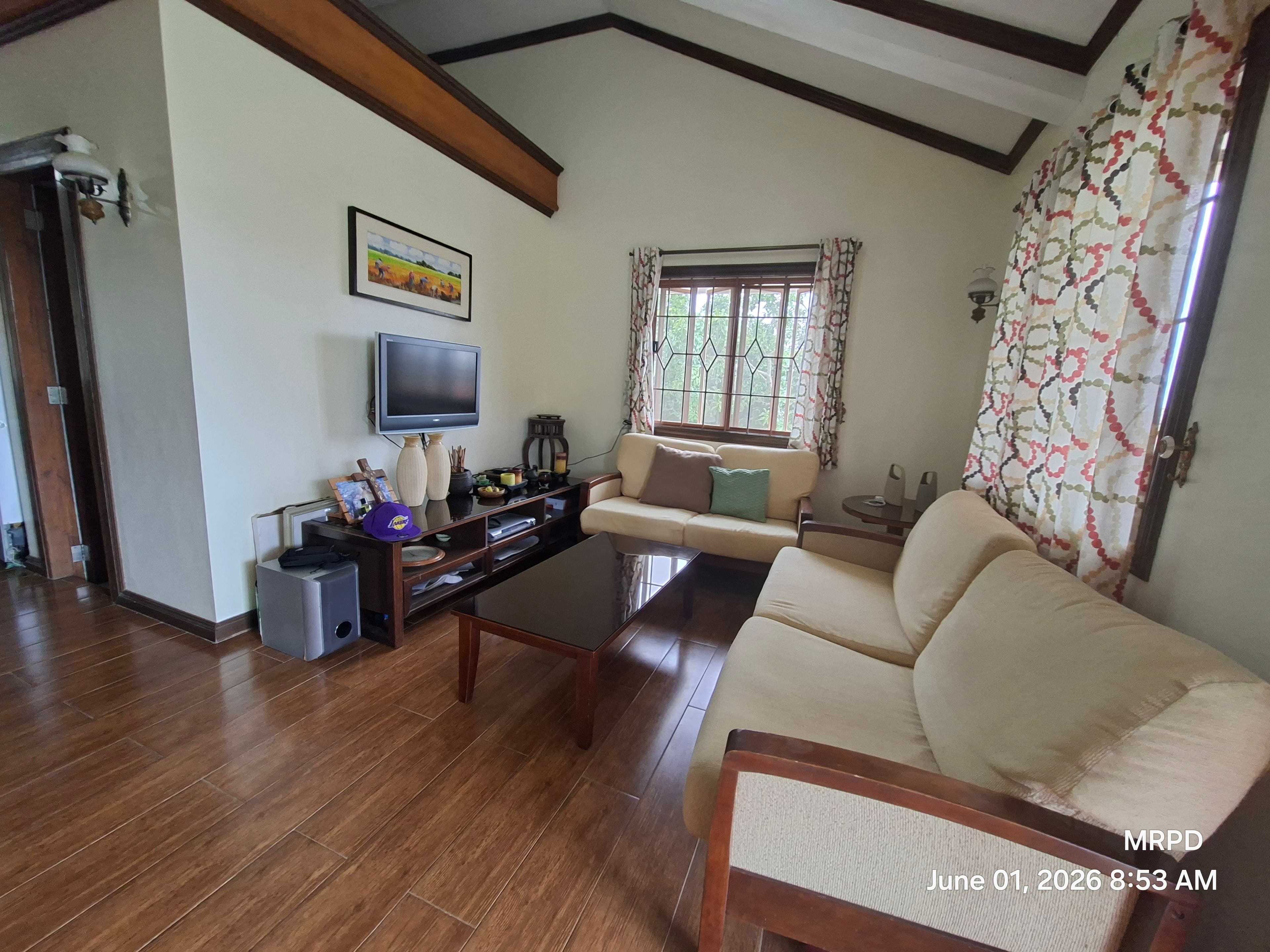 House and Lot in Tagaytay For Sale - Image 4 of 5