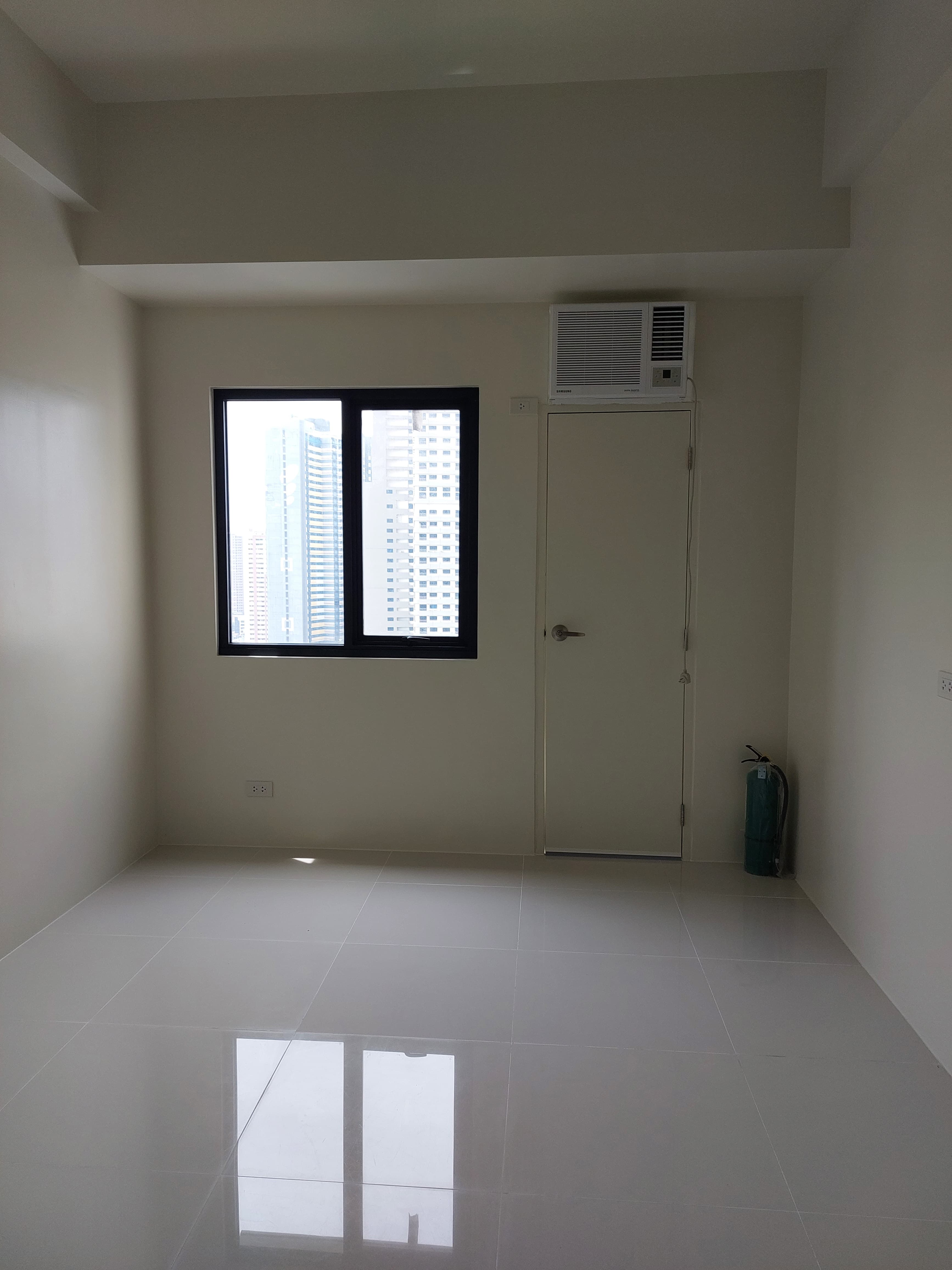 3 TORRE LORENZO UNITS FOR SALE - Image 4 of 5
