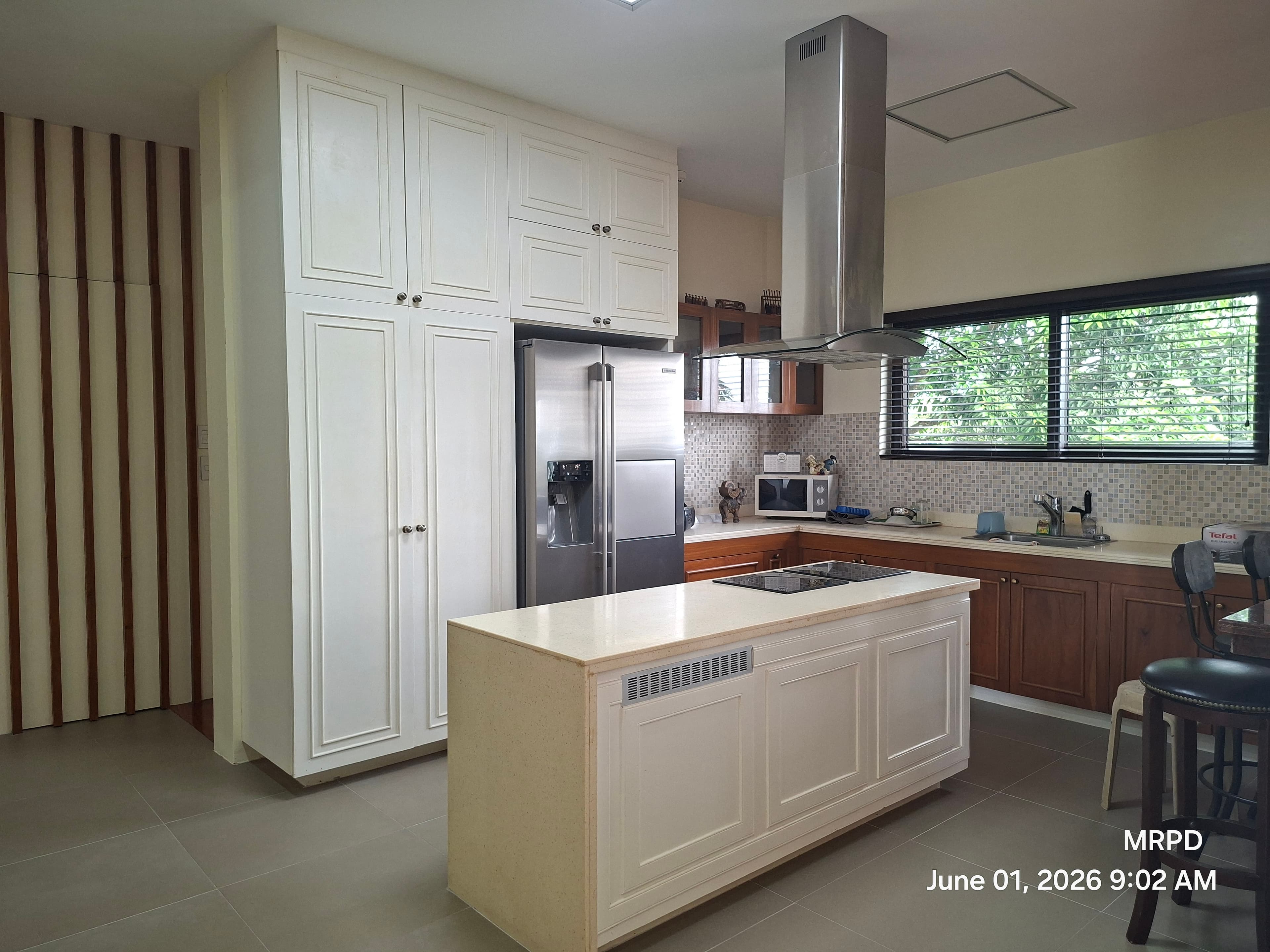 House and Lot in Tagaytay For Sale - Image 2 of 5