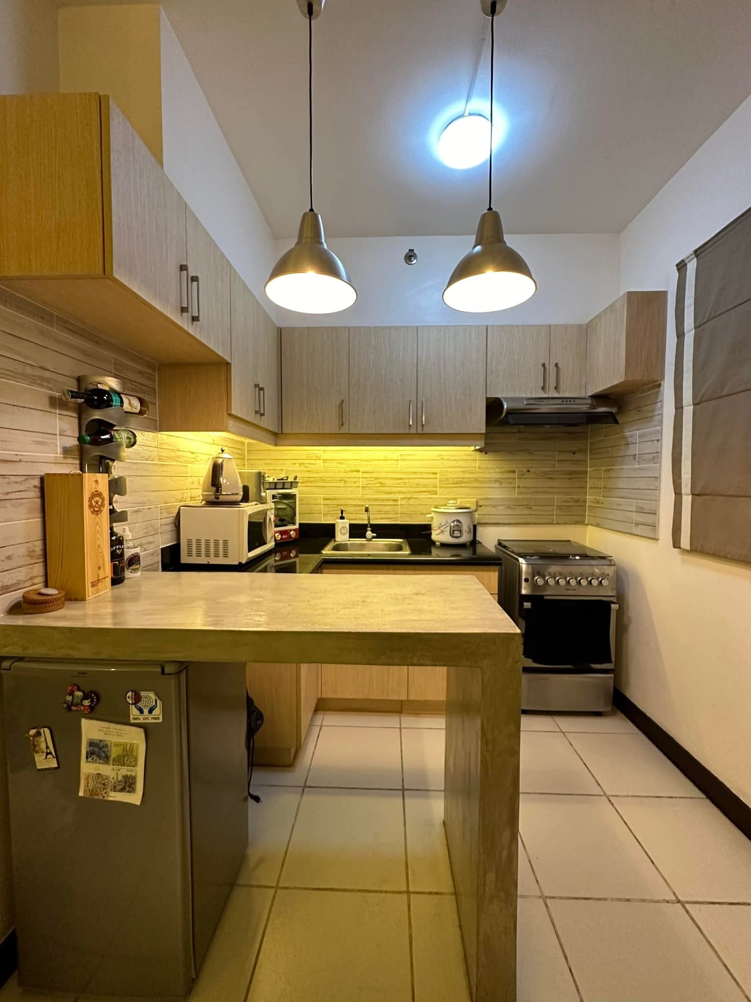 1BR Unit Very Near NAIA Terminal 1 For Sale - Image 4