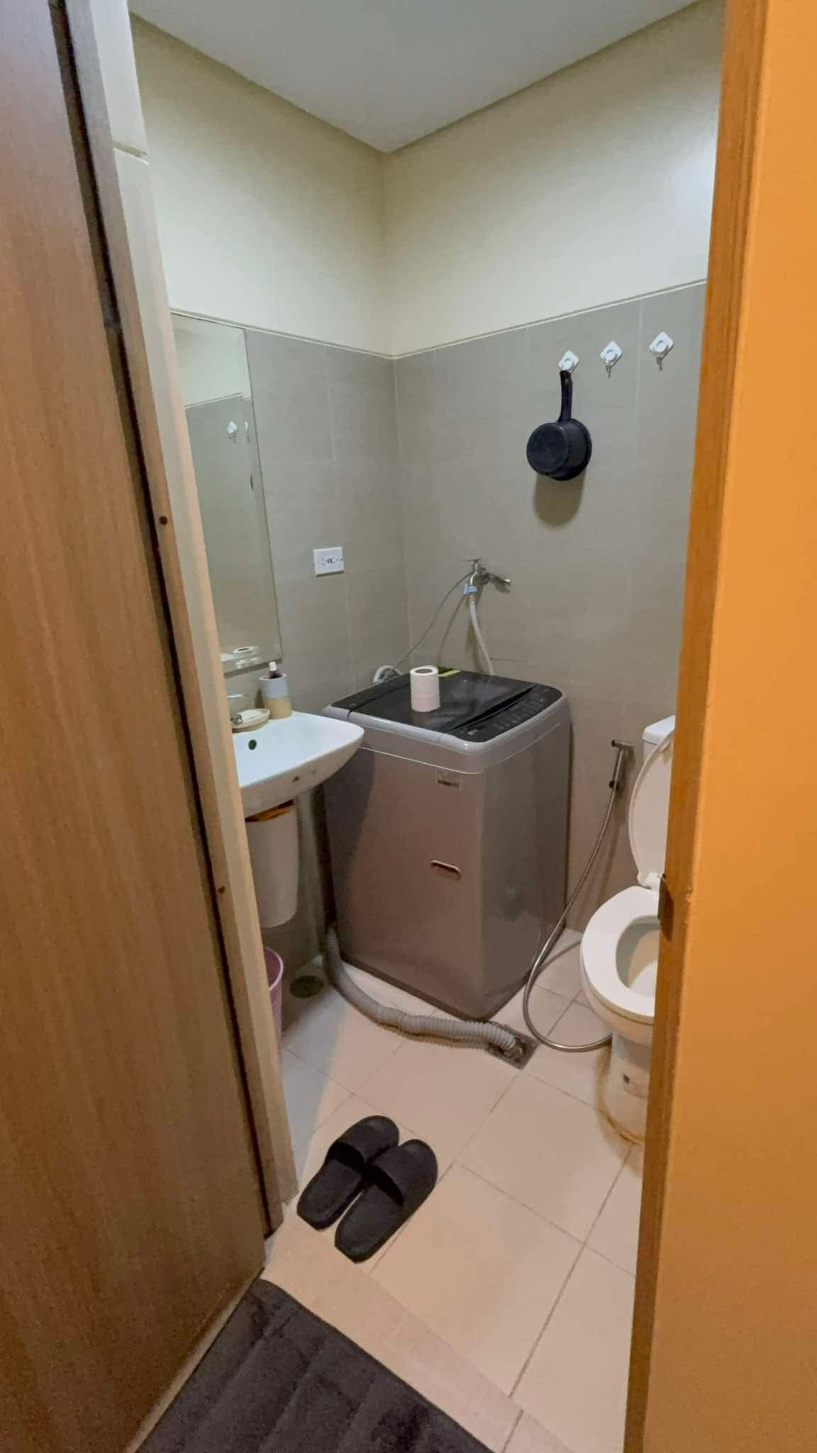 1 Bedroom with Balcony - Shore Residences, Pasay City - Image 5 of 5