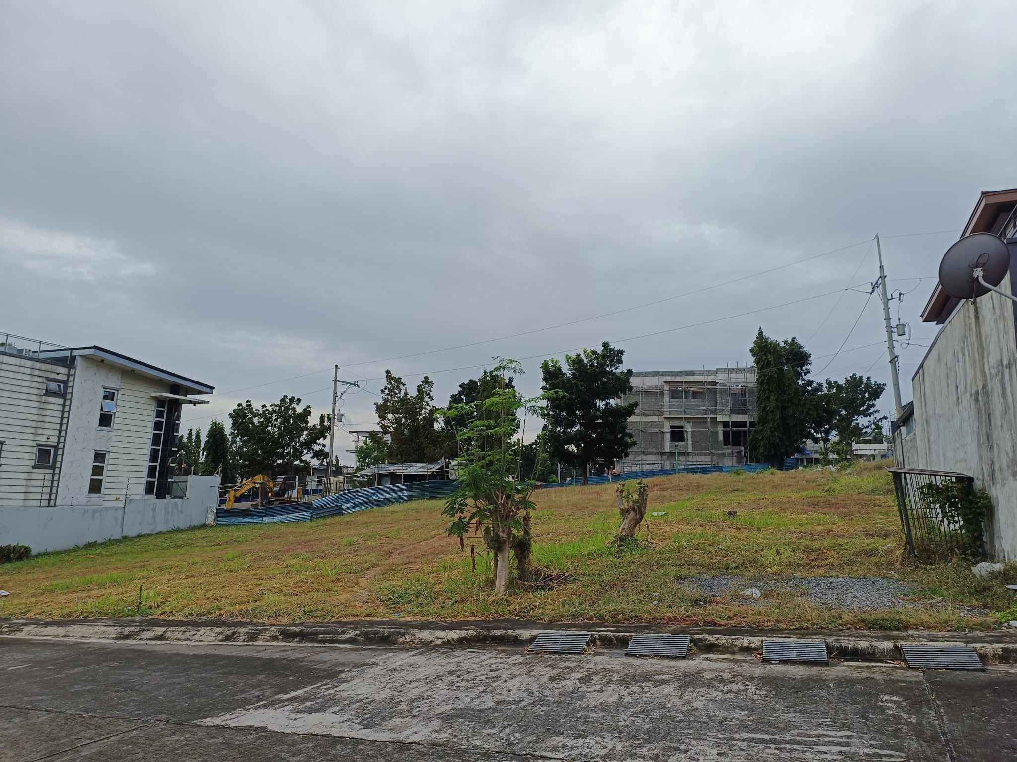 LOT FOR SALE: TIVOLI ROYALE SUBDIVISION, QUEZON CITY - Image 1