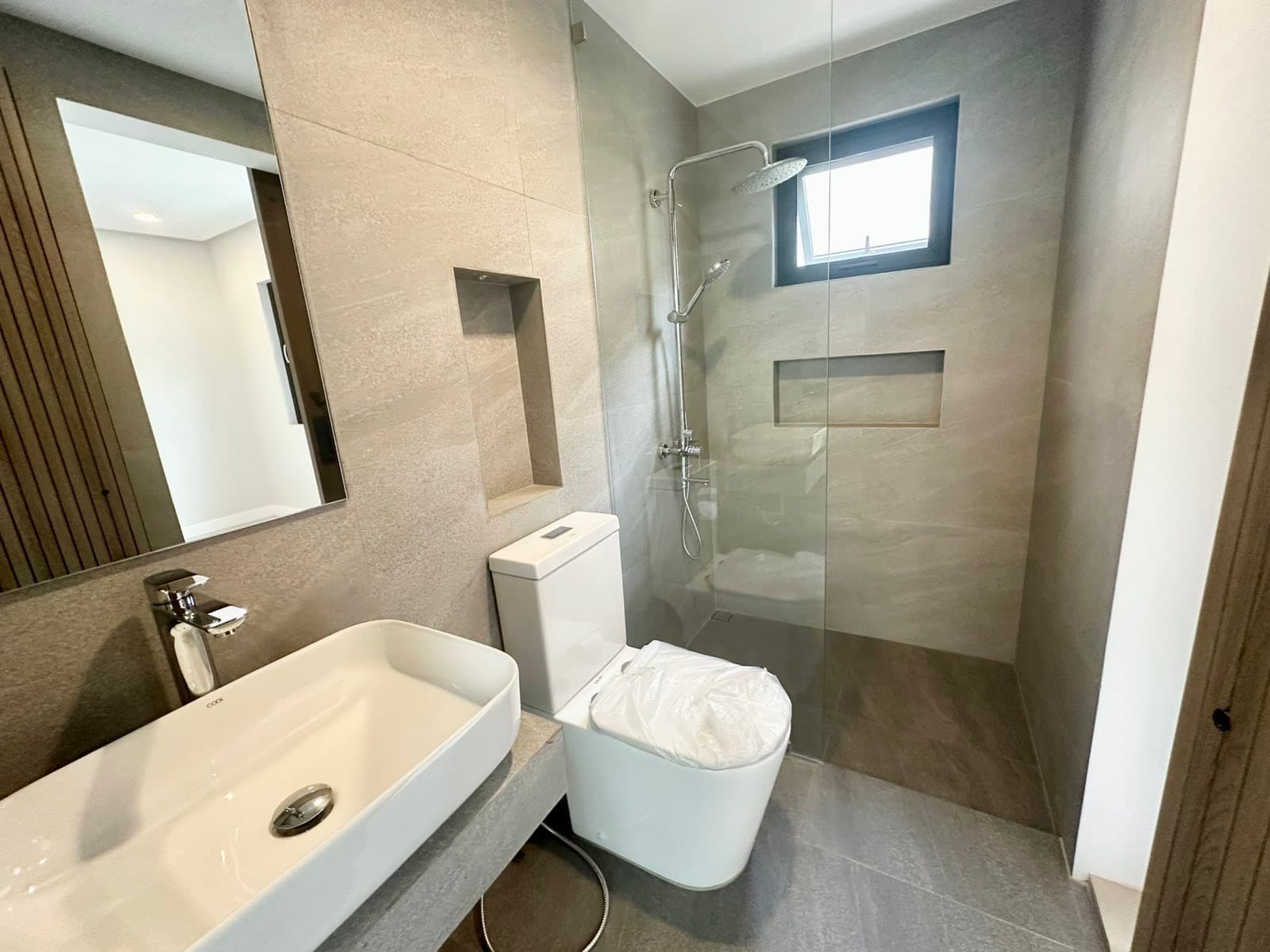 BF Homes Parañaque House & Lot for SALE - Image 3 of 3