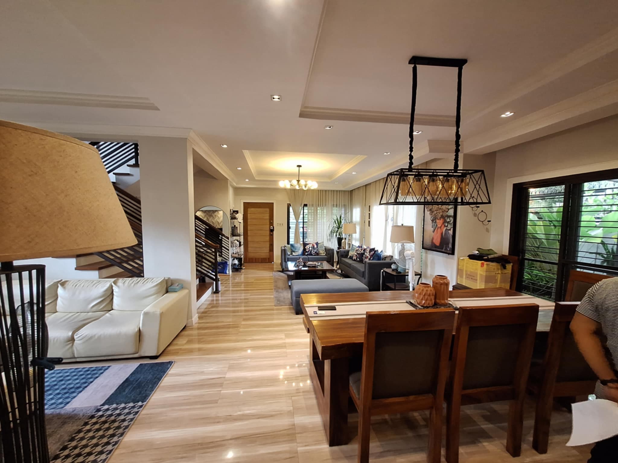 CASA MILAN FAIRVIEW HOUSE FOR SALE FURNISHED - Image 1 of 5