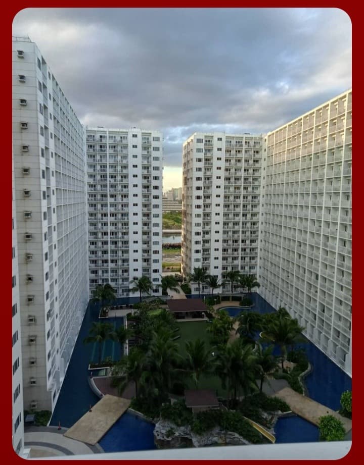 ❗ FOR SALE 🏙️ Shore Residences – 1 Bedroom Condo Unit (Enhanced unit for AIRBNB Operation) - Image 3 of 4