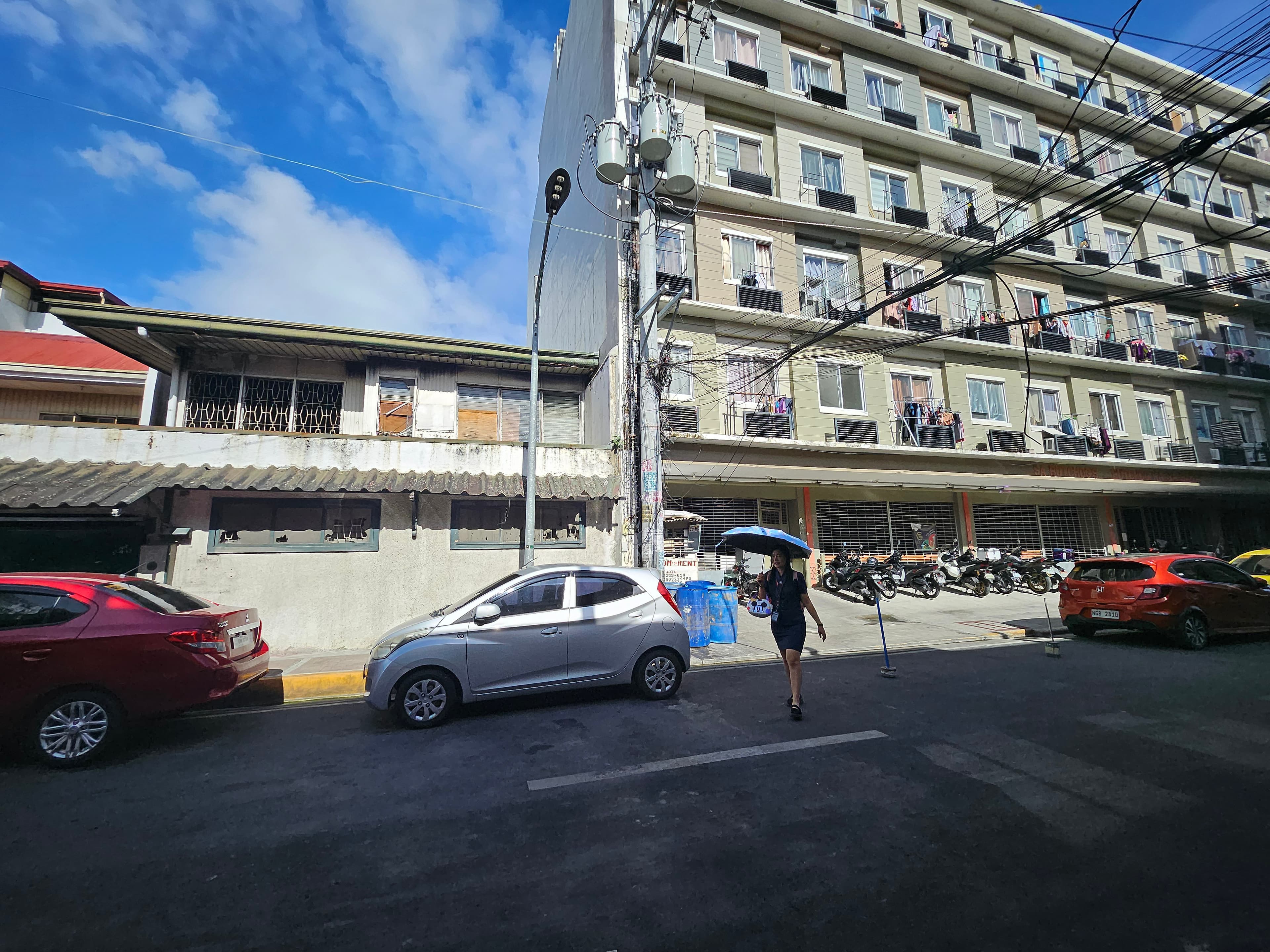 LOT WITH OLD HOUSE NEAR CASH AND CARRY - Image 3
