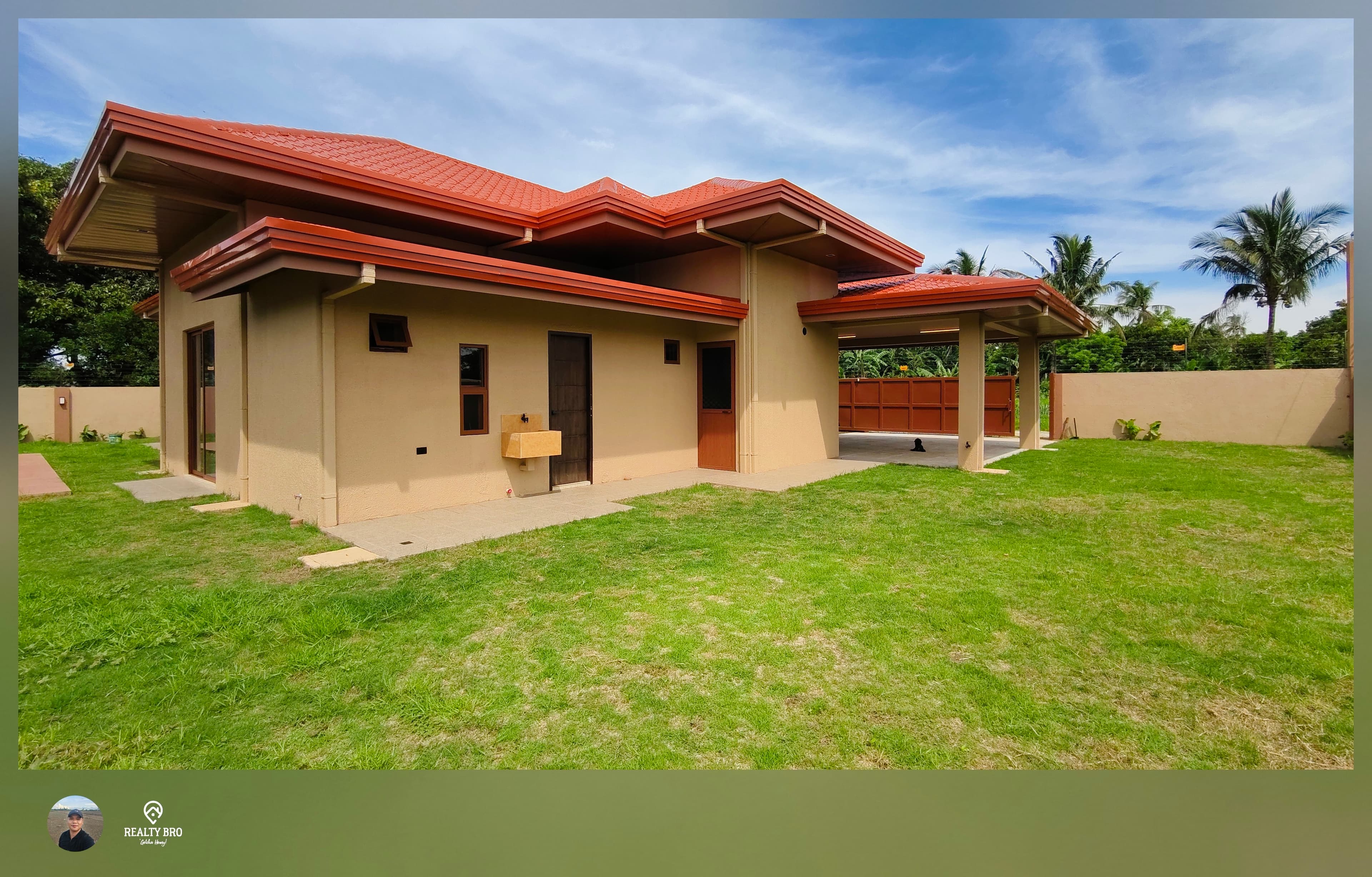 Mendez Bungalow Retirement Home — photo 1 of 3