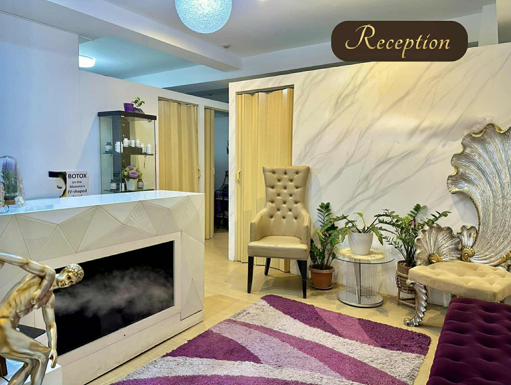 COMMERCIAL CONDO UNIT FOR SALE IN BGC! Mixed-Use Condo! - Image 1