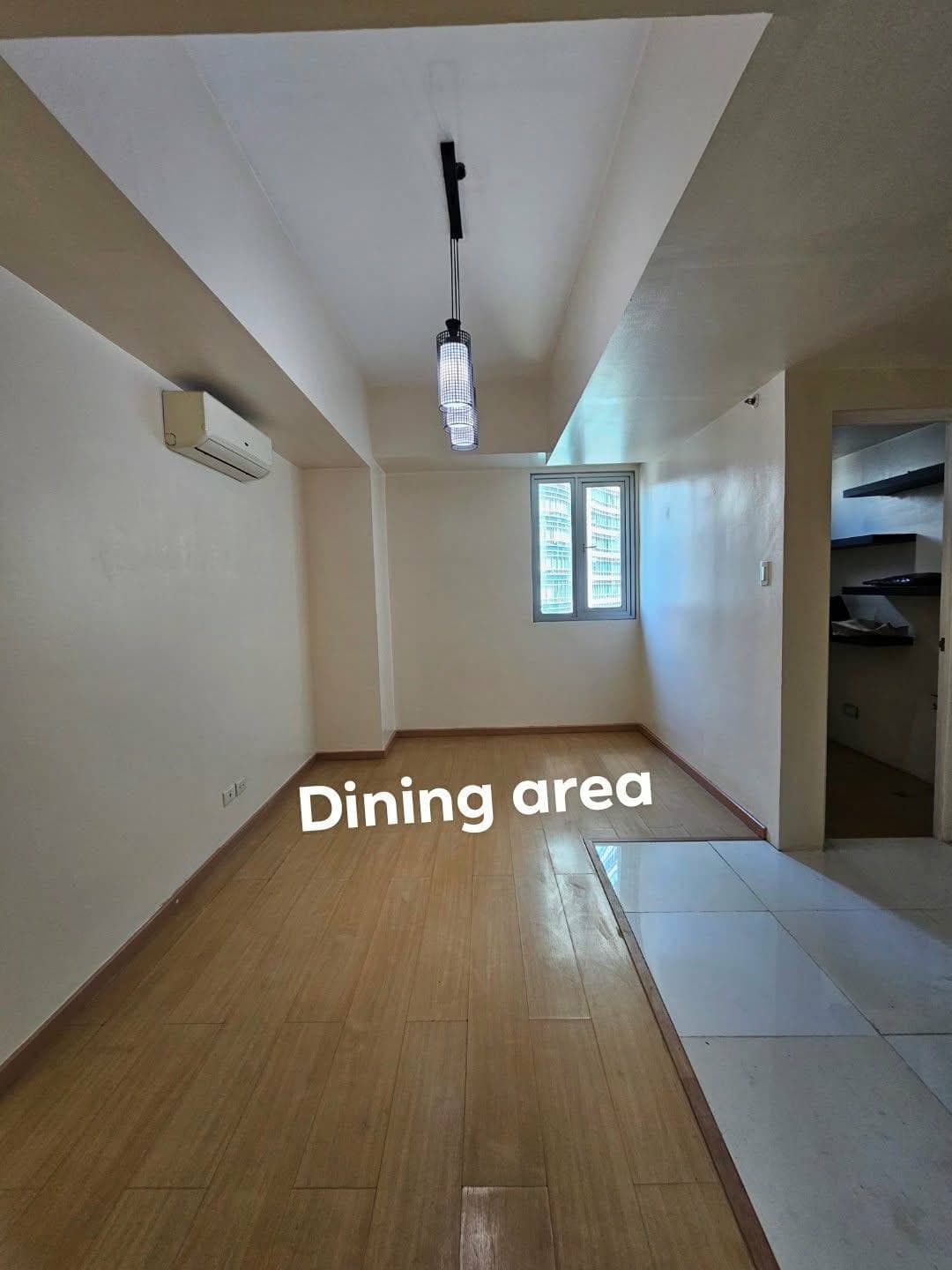 AVANT AT THE FORT | 1-BEDROOM UNIT WITH PARKING FOR SALE - Image 2 of 12