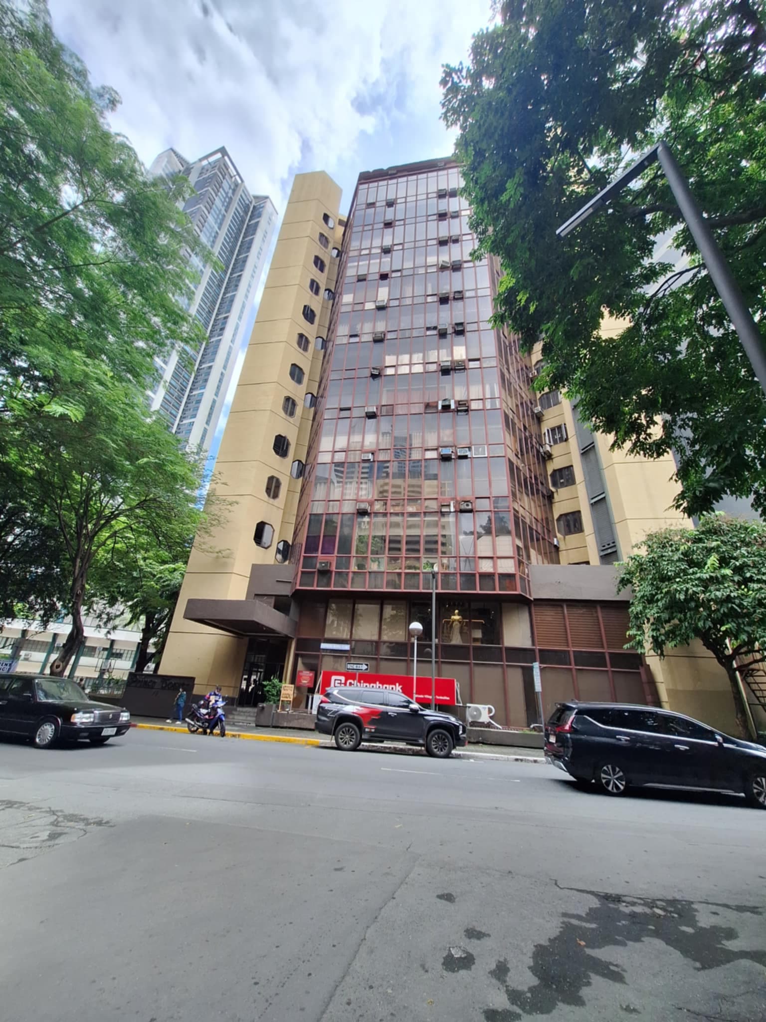 FOR SALE: Prince Tower 2 bedroom Condo Unit – Tordesillas, Brgy. Bel-Air, Makati - Image 4 of 5