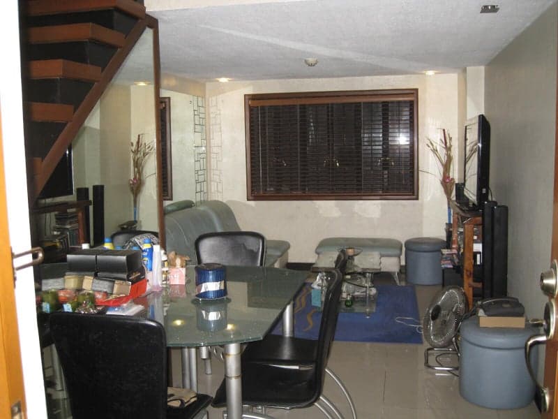 Cozy 2-Bedroom Condo for Sale in Greenhills Garden Square! - Image 2 of 5