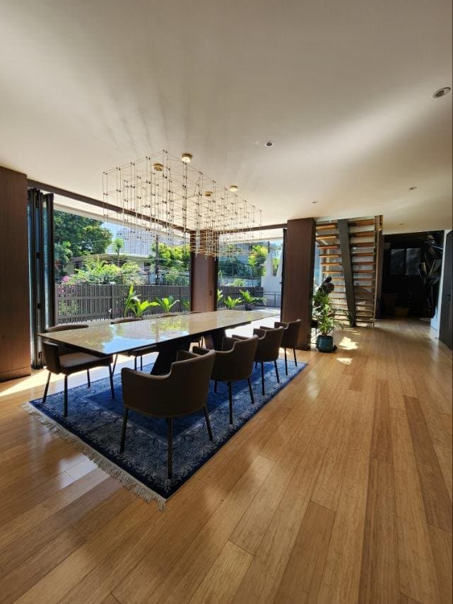 ELEGANT CORNER RESIDENCE IN ST. IGNATIUS VILLAGE, QUEZON CITY - Image 1