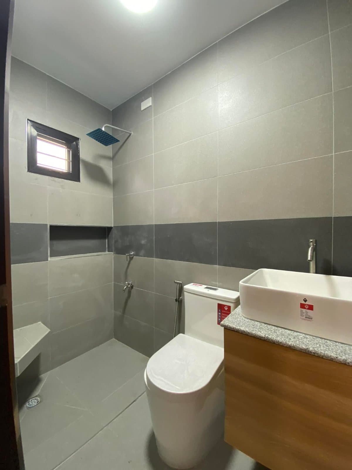Newly Built Bungalow in Bacoor — photo 2 of 3