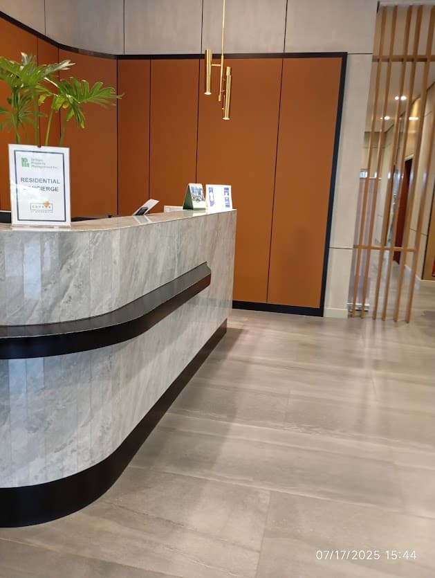 1-BEDROOM UNIT WITH PARKING at THE CONNORS AT GREENHILLS - Image 2