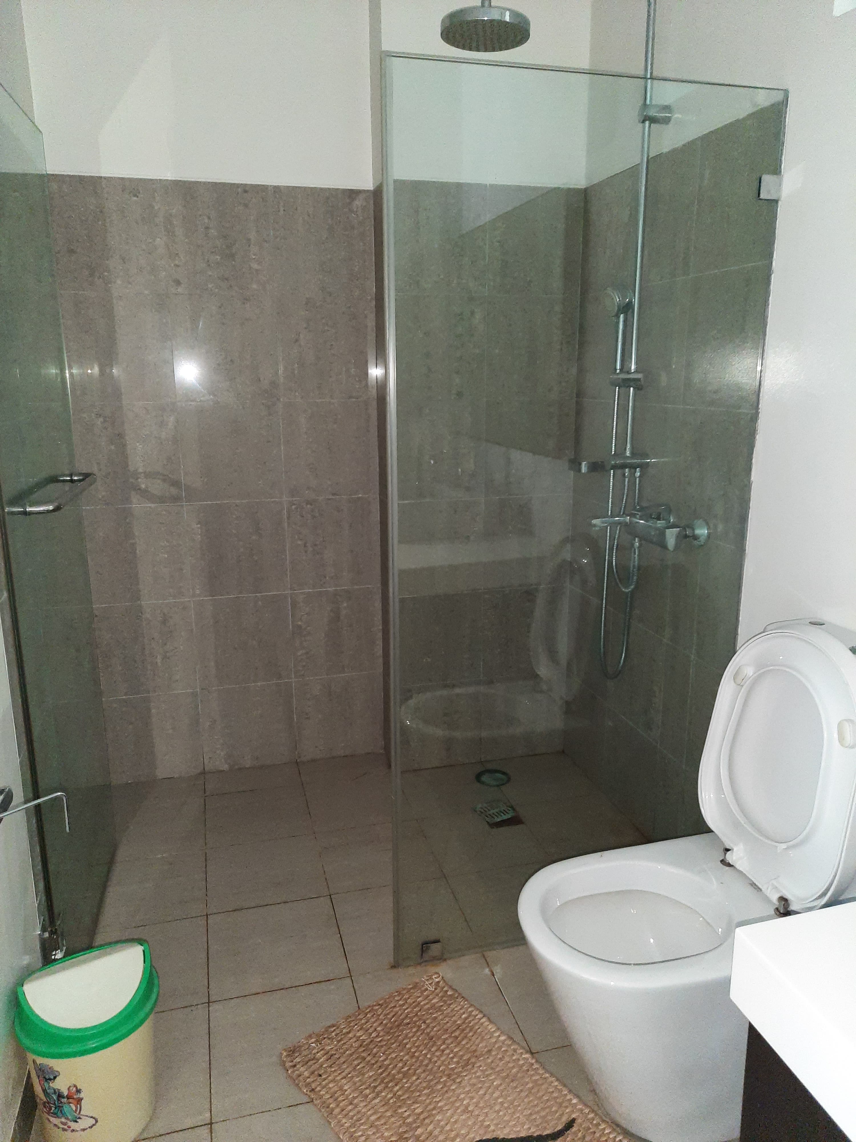 FOR SALE- INVESTMENT SUITE UNIT AT PICO DE LORO - Image 3 of 4