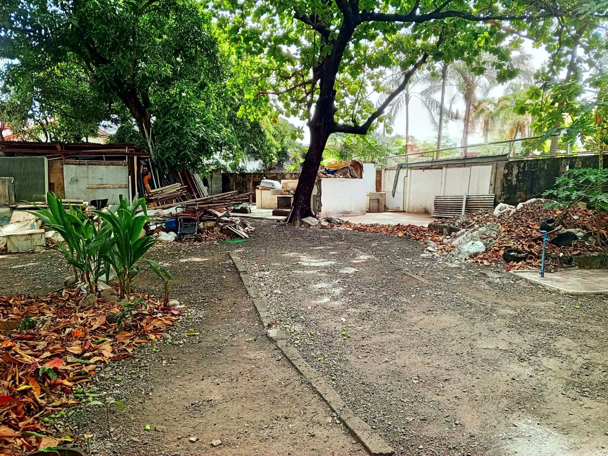 LOT FOR SALE in Sun Valley Subdivision Parañaque City (Gate 2 Easy Access!) - Image 3 of 5