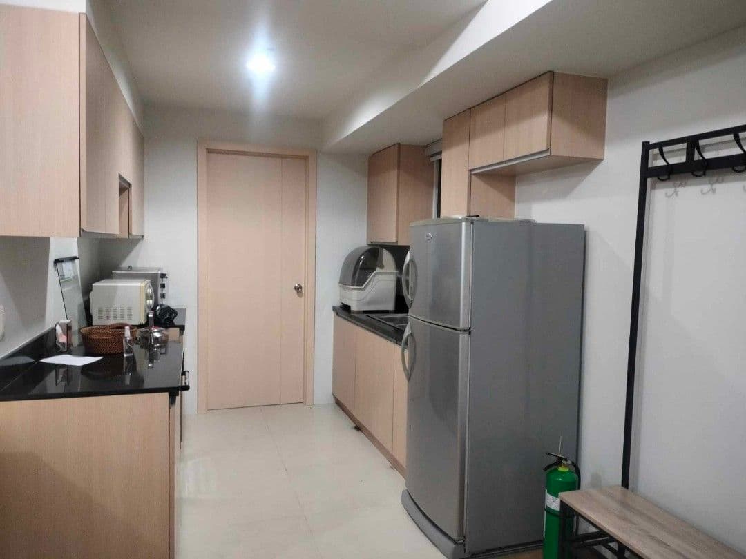 Spacious Furnished 2-Bedroom Condo with 2 Parking Slots – For Rent! - Image 2 of 5