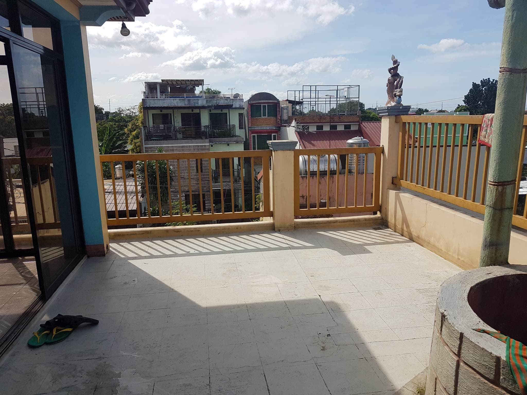 DUPLEX TOWNHOUSE FOR SALE FOR ONLY P5.5M NET IN ALMAR VILLAGE - Image 4 of 5