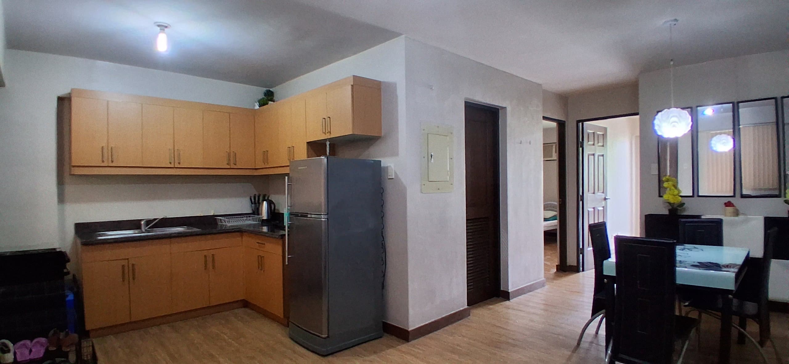 2BR CONDO UNIT WITH PARKING SLOT FOR SALE AT EAST RAYA GARDENS, MERCEDES AVE., SAN MIGUEL, PASIG CITY - Image 2 of 5