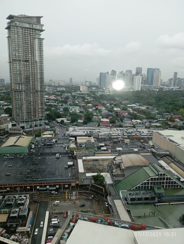 1-BEDROOM UNIT WITH PARKING at THE CONNORS AT GREENHILLS - Image 5