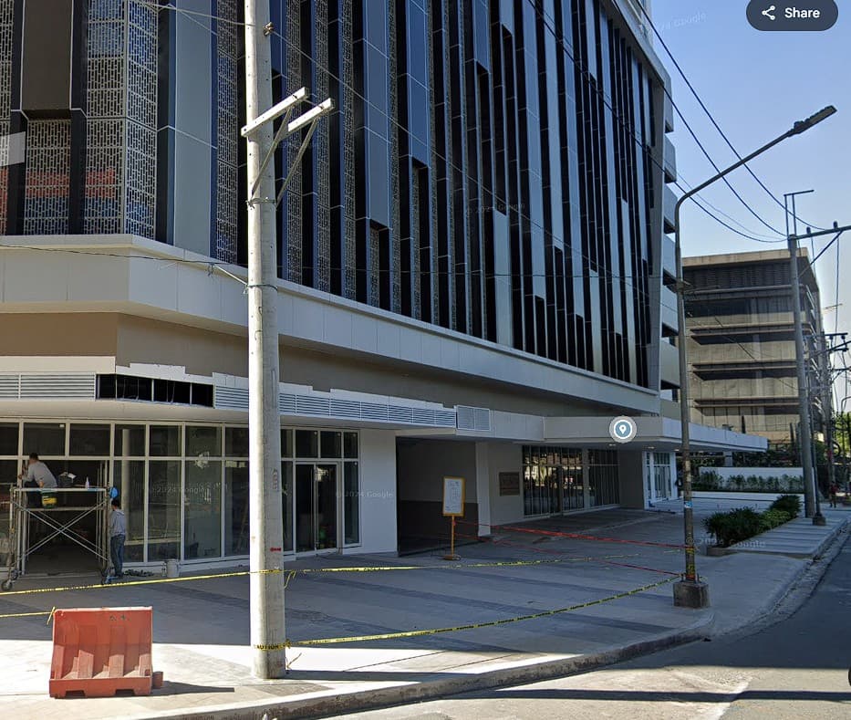 1-BEDROOM UNIT WITH PARKING at THE CONNORS AT GREENHILLS - Image 1