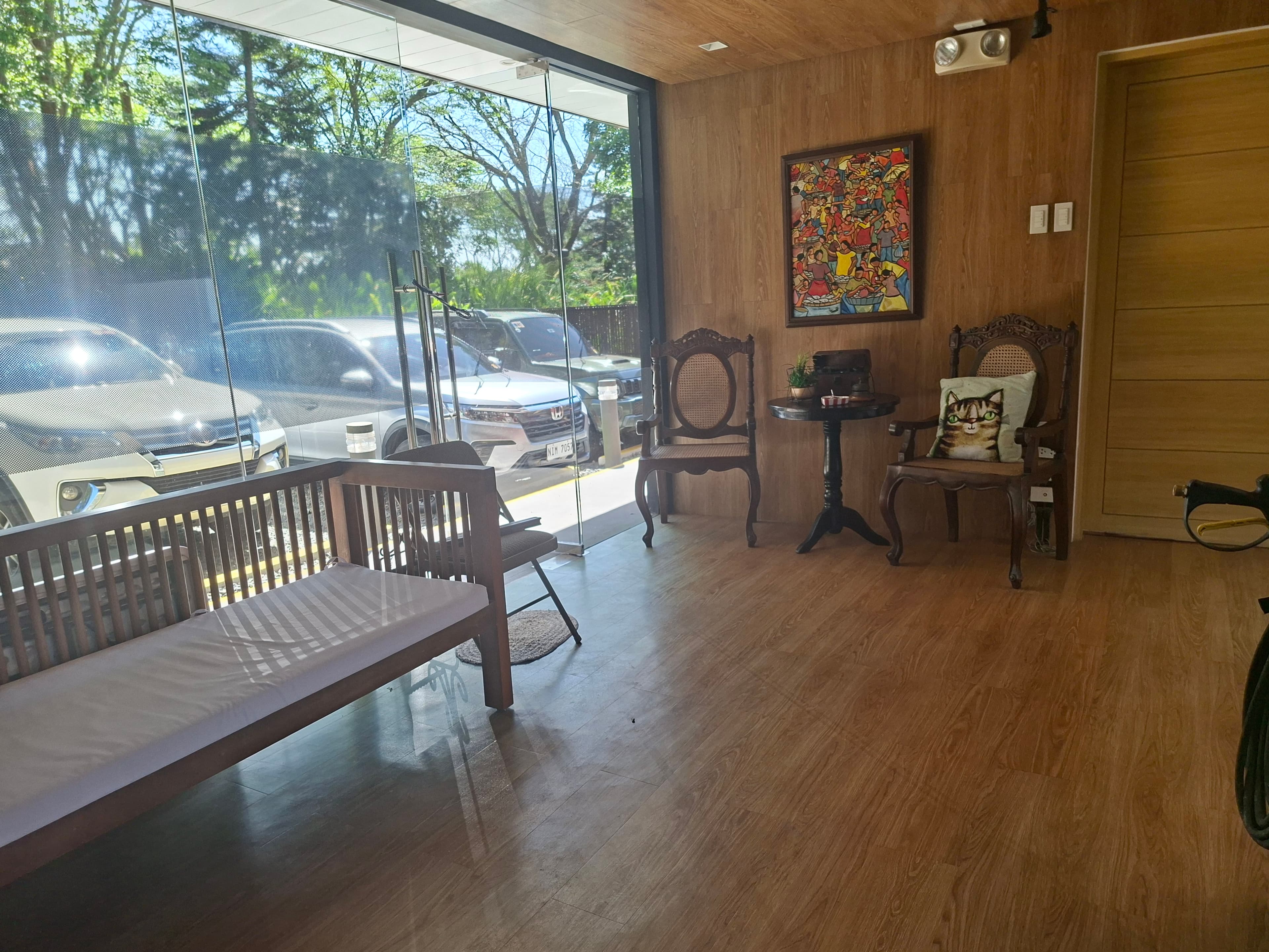 TAGAYTAY HOUSE/ BED & BREAKFAST FOR SALE - Image 4 of 7