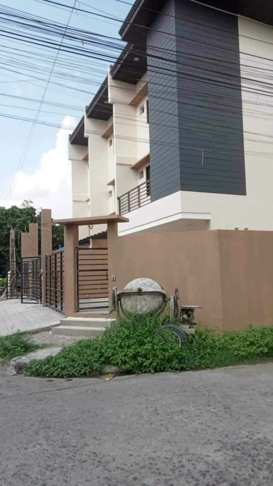 BRAND NEW TOWNHOUSES FOR SALE KATARUNGAN VILLAGE, MUNTINLUPA CITY - Image 4
