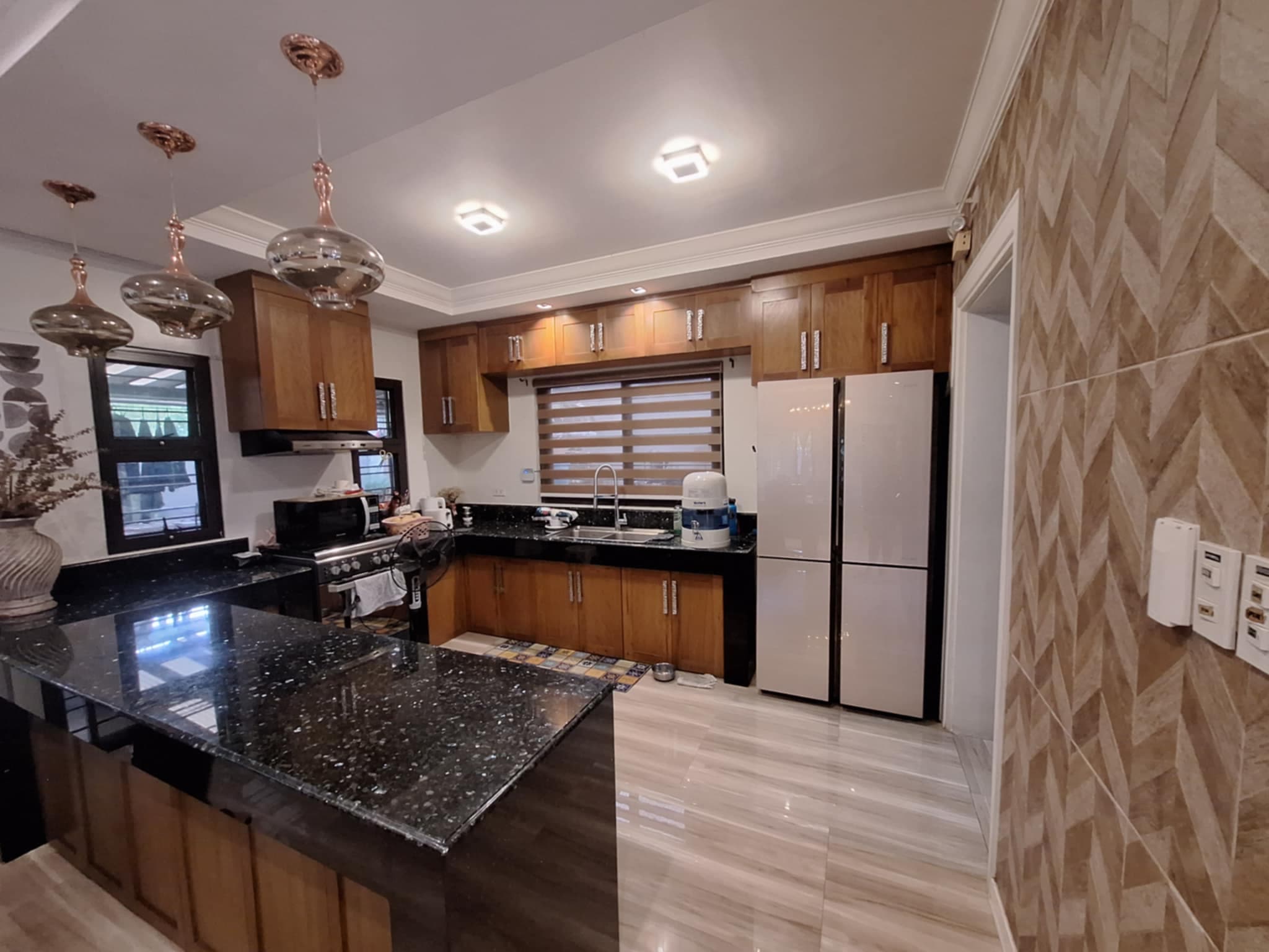CASA MILAN FAIRVIEW HOUSE FOR SALE FURNISHED - Image 3 of 5
