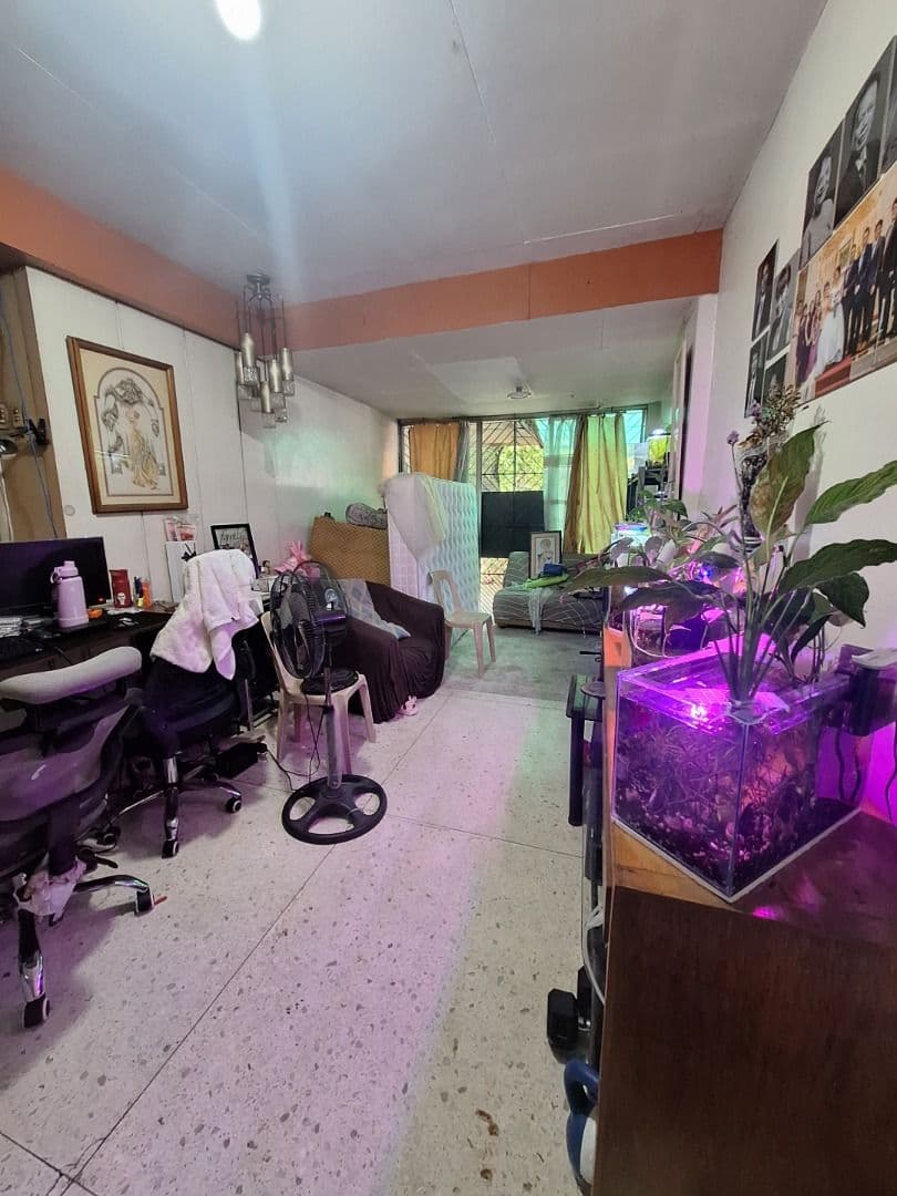 FOR SALE – 2 adjacent House & Lot in Capitol 8, Pasig City - Image 1 of 5