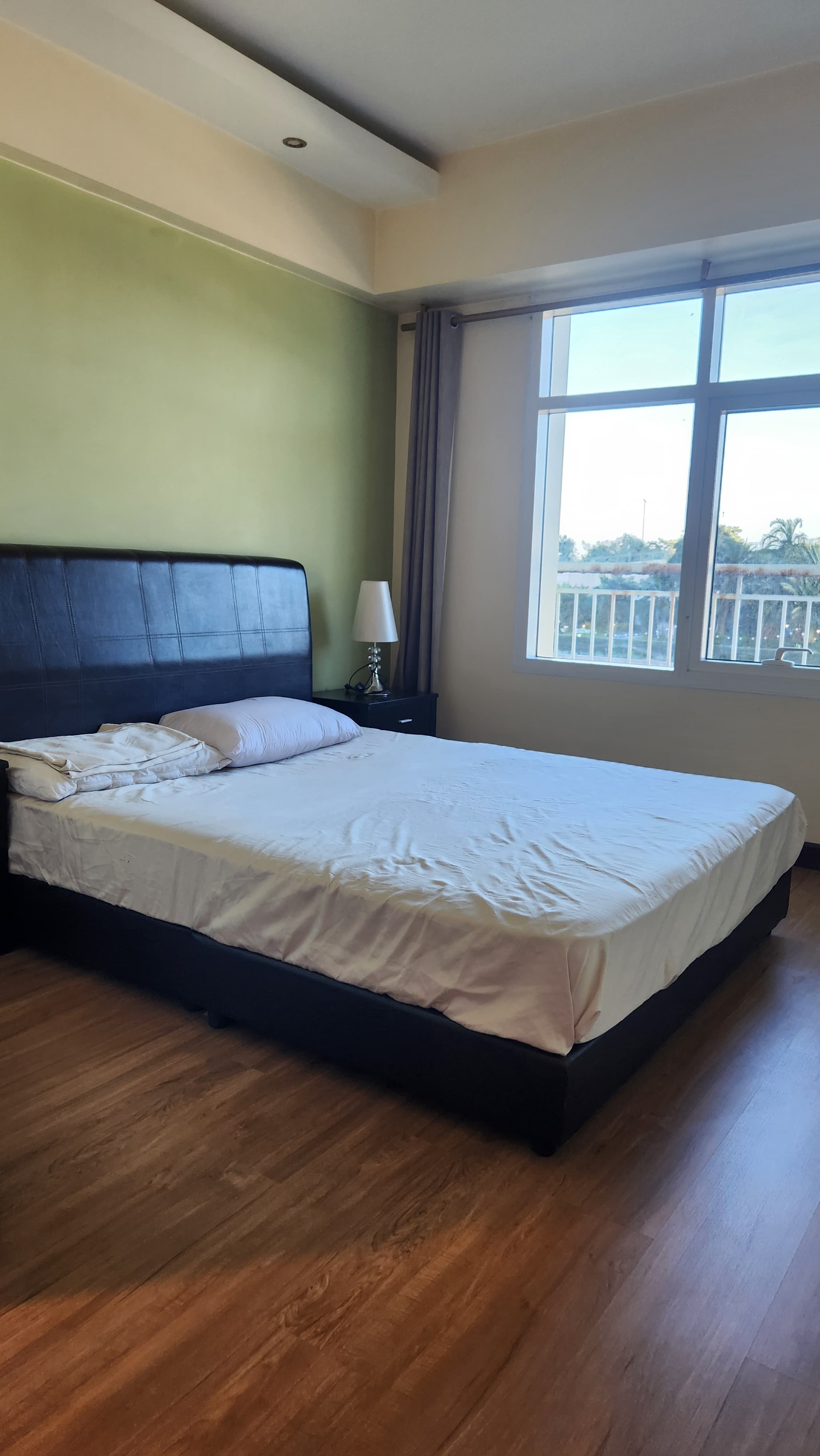 Two Serendra 1-bedroom BGC Condominium for 55k/month - main photo