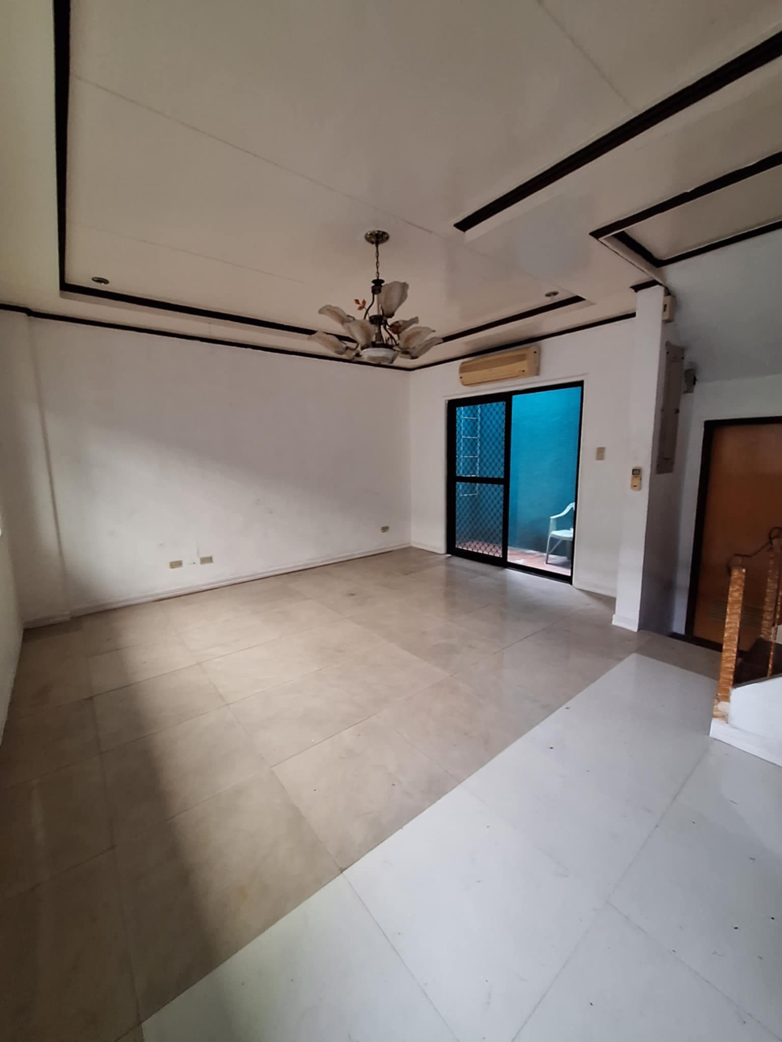 Live in the Heart of Quezon City – Own This Stunning Home for ONLY ₱6.9M! - Image 4 of 5