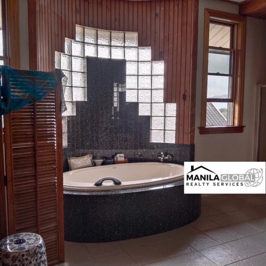 AYALA HEIGHTS HILLTOP MANSION FOR SALE - Image 3