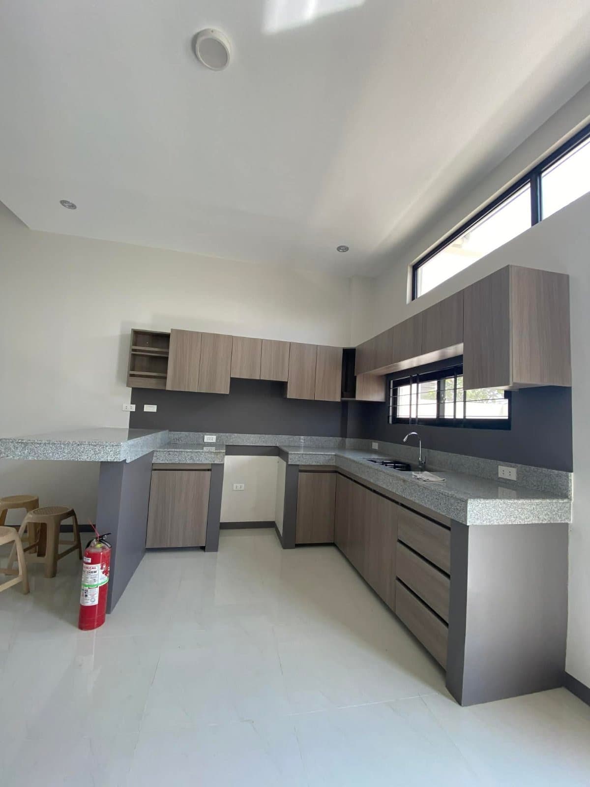 Newly Built Bungalow in Bacoor — photo 3 of 3