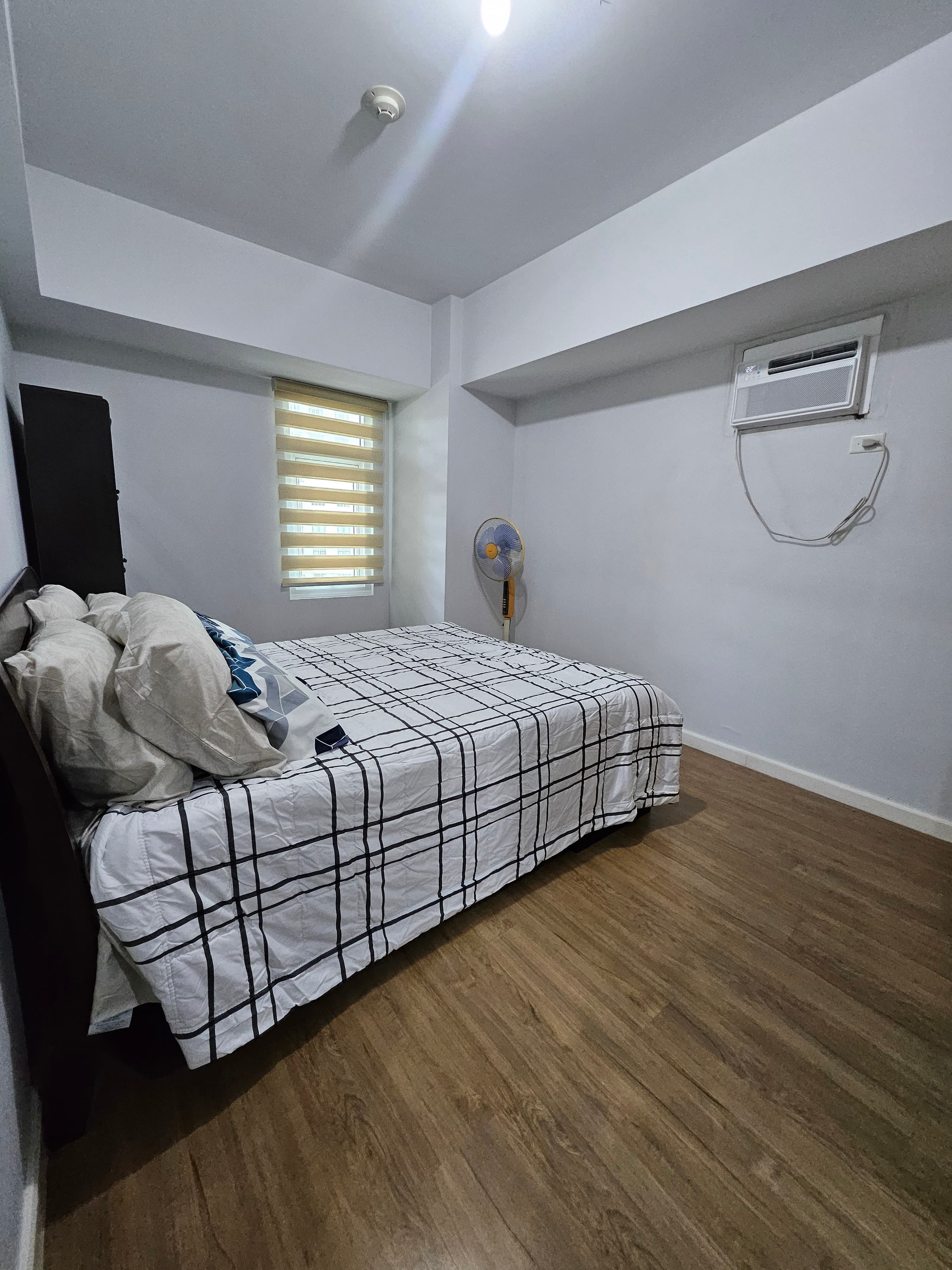 Furnished Condo in BGC - Image 4