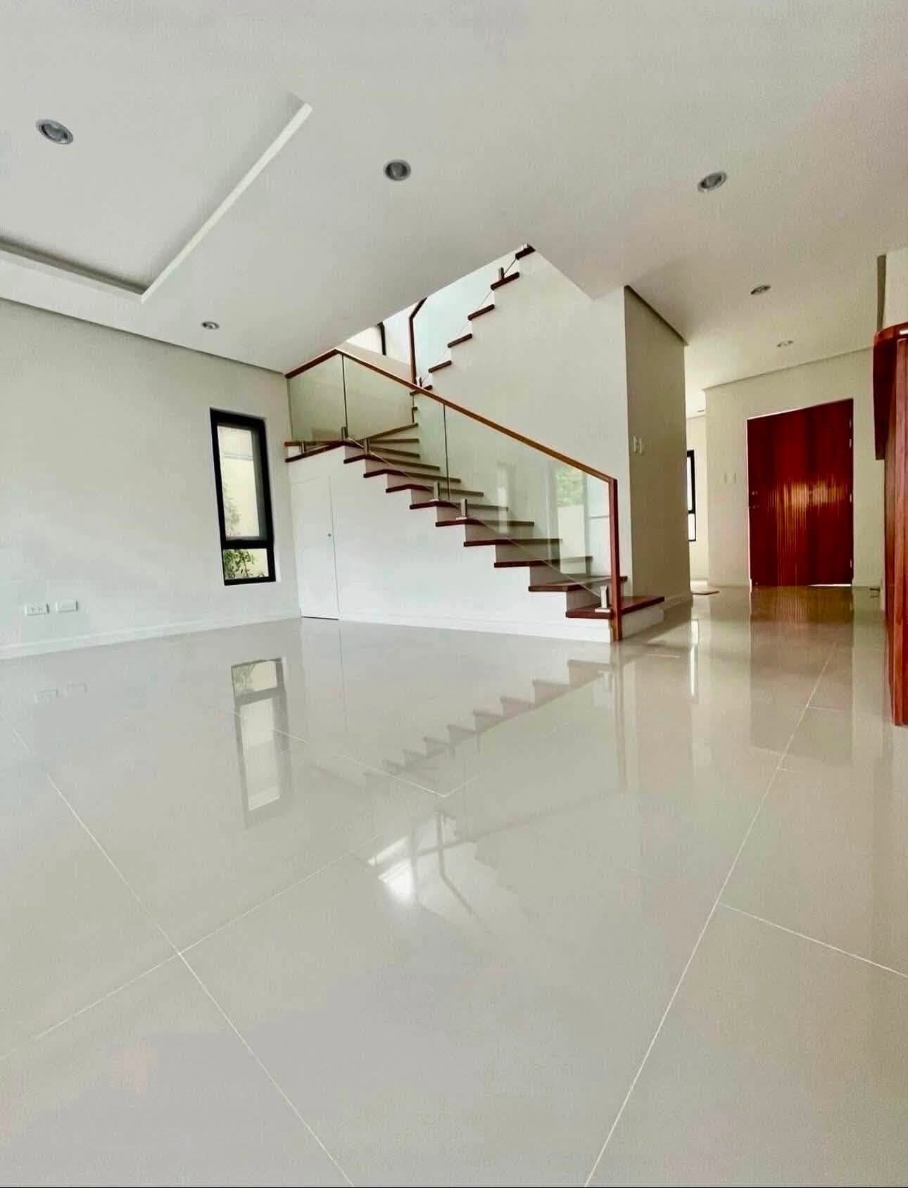 CITADELLA EXEC VILLAGE BRAND NEW HOUSE FOR SALE — photo 2 of 3