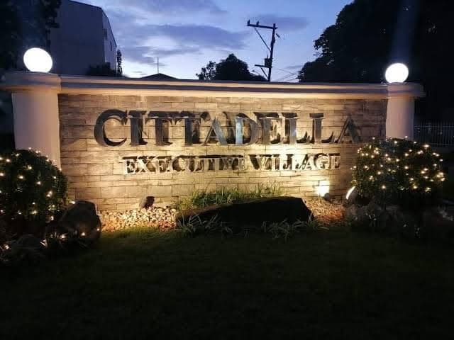 CITADELLA EXEC VILLAGE BRAND NEW HOUSE FOR SALE — photo 1 of 3