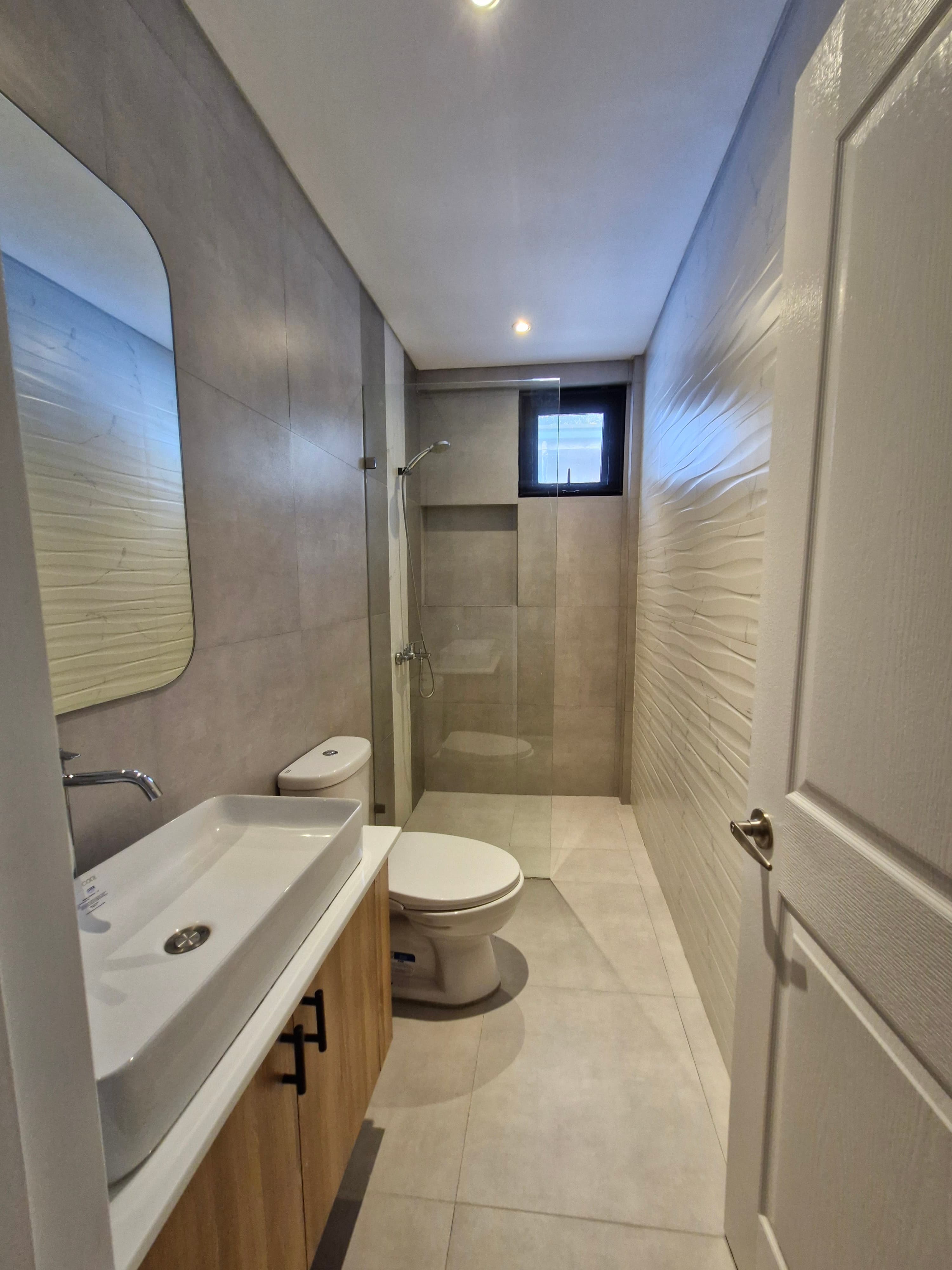 3BR semi-furnished townhouse for rent near Rockwell - Image 5 of 5