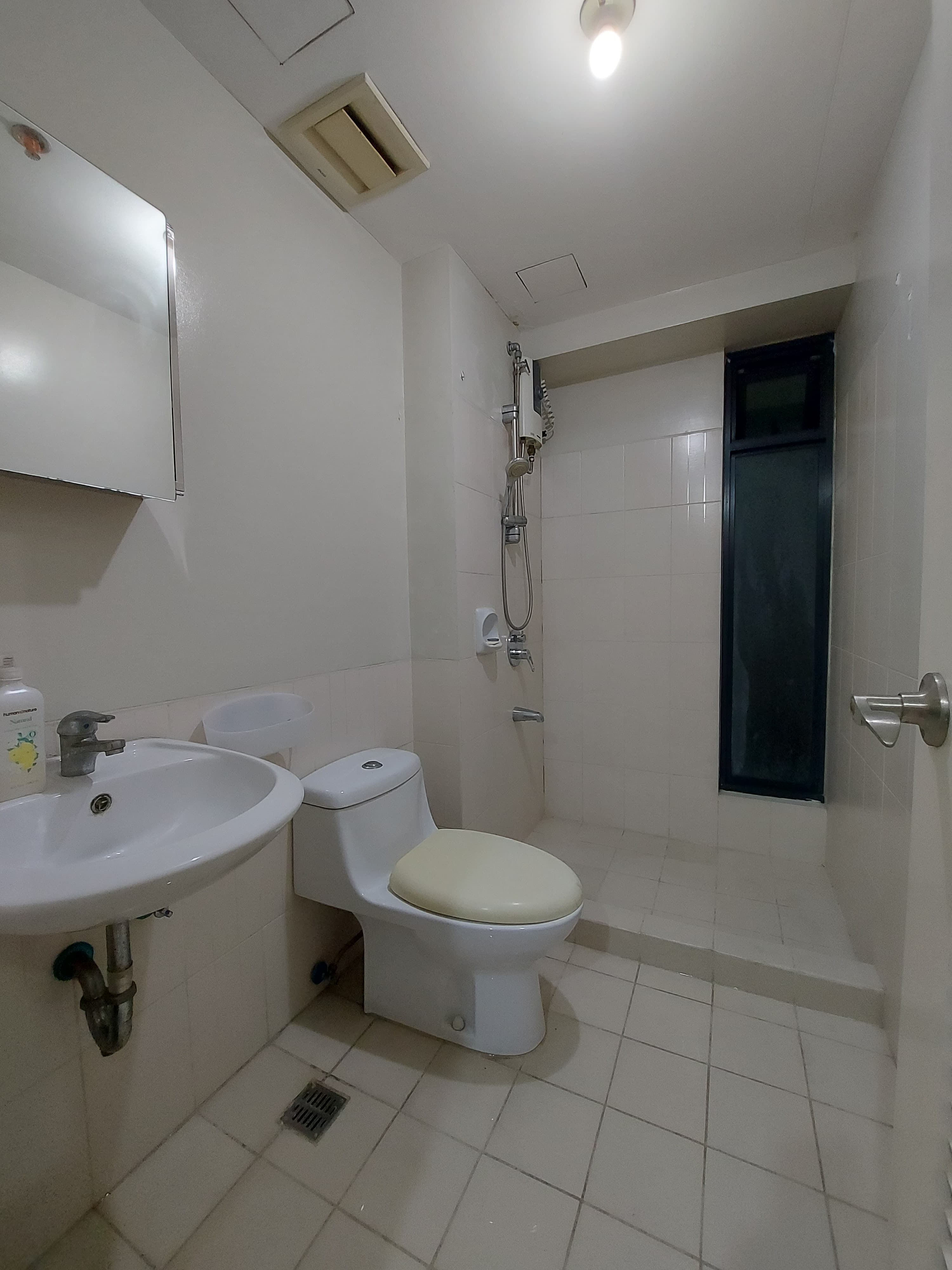 29 SQM 1 BEDROOM CONDO FOR SALE AT FLAIR TOWERS SOUTH PINES STREET HIGHWAY HILLS MANDALUYONG CITY - Image 5 of 5
