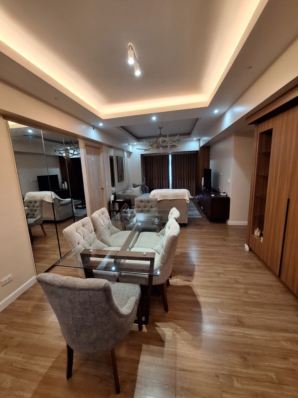 FOR SALE: Premium 2-Bedroom Condo at Portico – Travertine Tower - Image 3 of 5