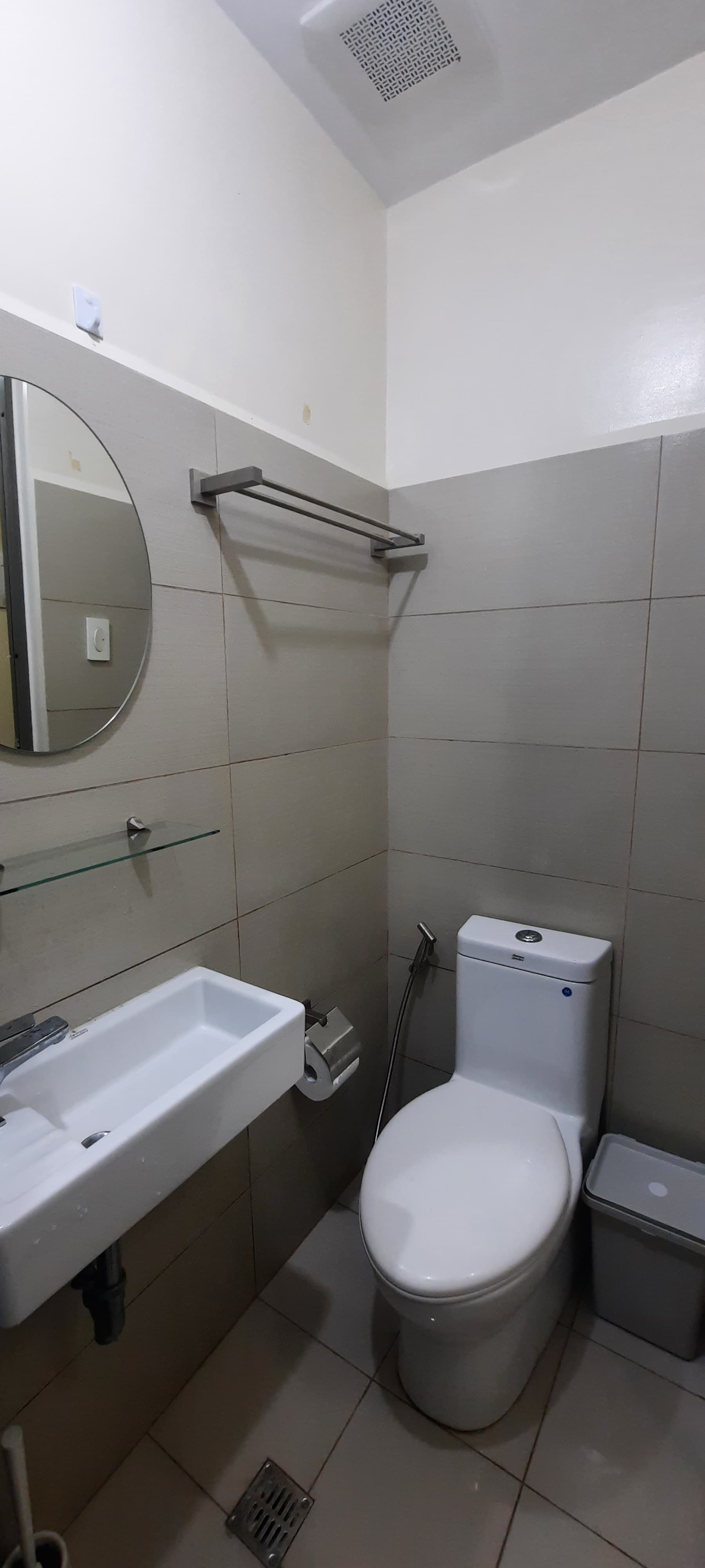 16.65 SQM SEMI-FURNISHED STUDIO UNIT FOR SALE AT GREEN RESIDENCES NEAR DE LA SALLE UNIVERSITY TAFT AVE MALATE MANILA - Image 4 of 5