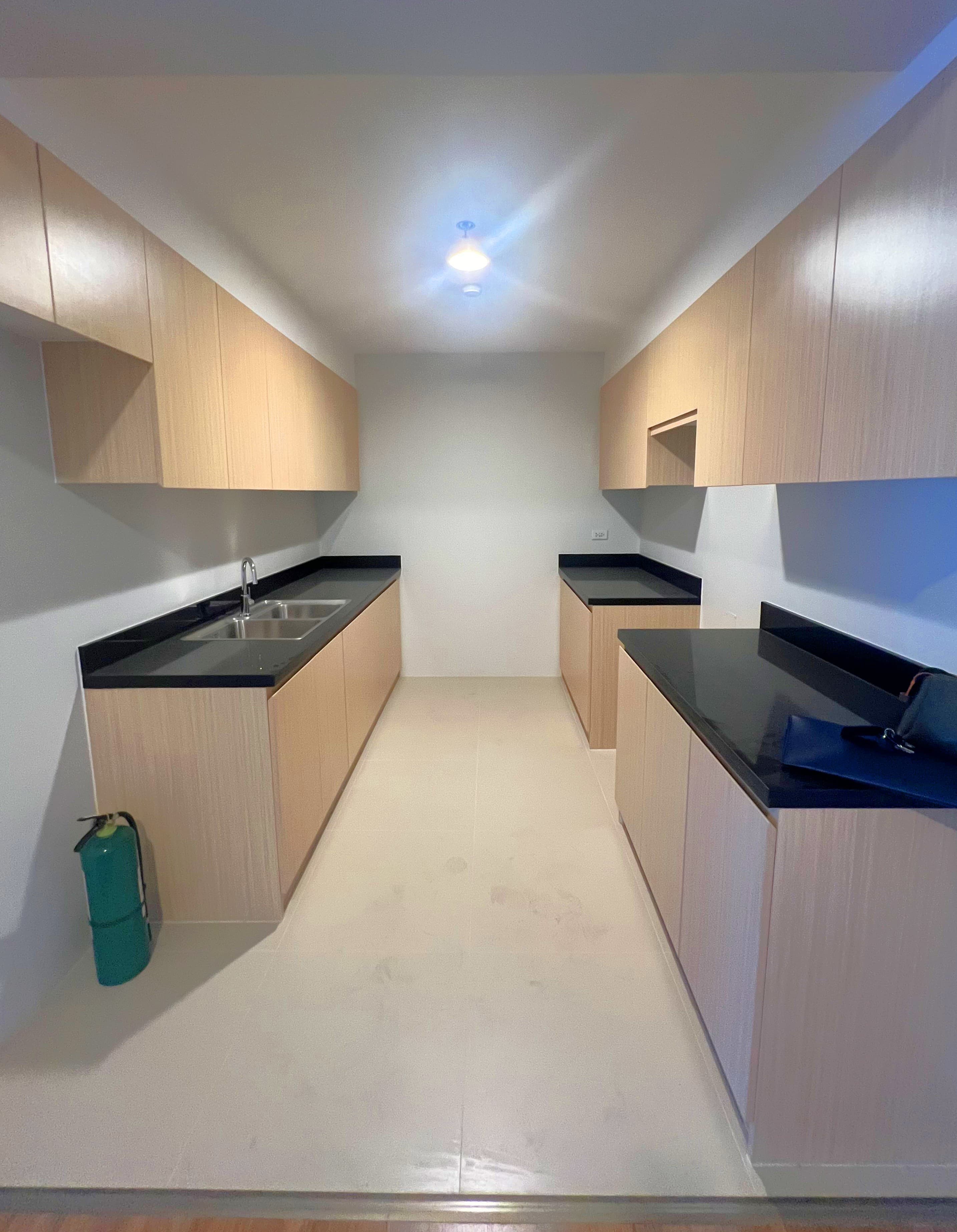 2BR Condo for Sale at The Travertine at Portico, Ortigas, Pasig | 85 sqm | RFO | Courtyard View — photo 3 of 3