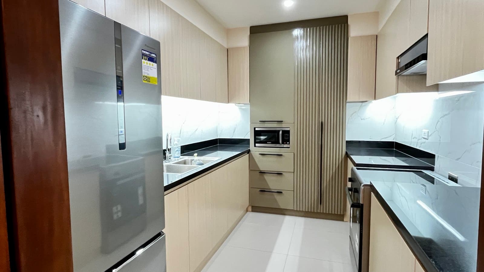 FOR SALE: Premium 2-Bedroom Condo at Portico – Travertine Tower - Image 5 of 5