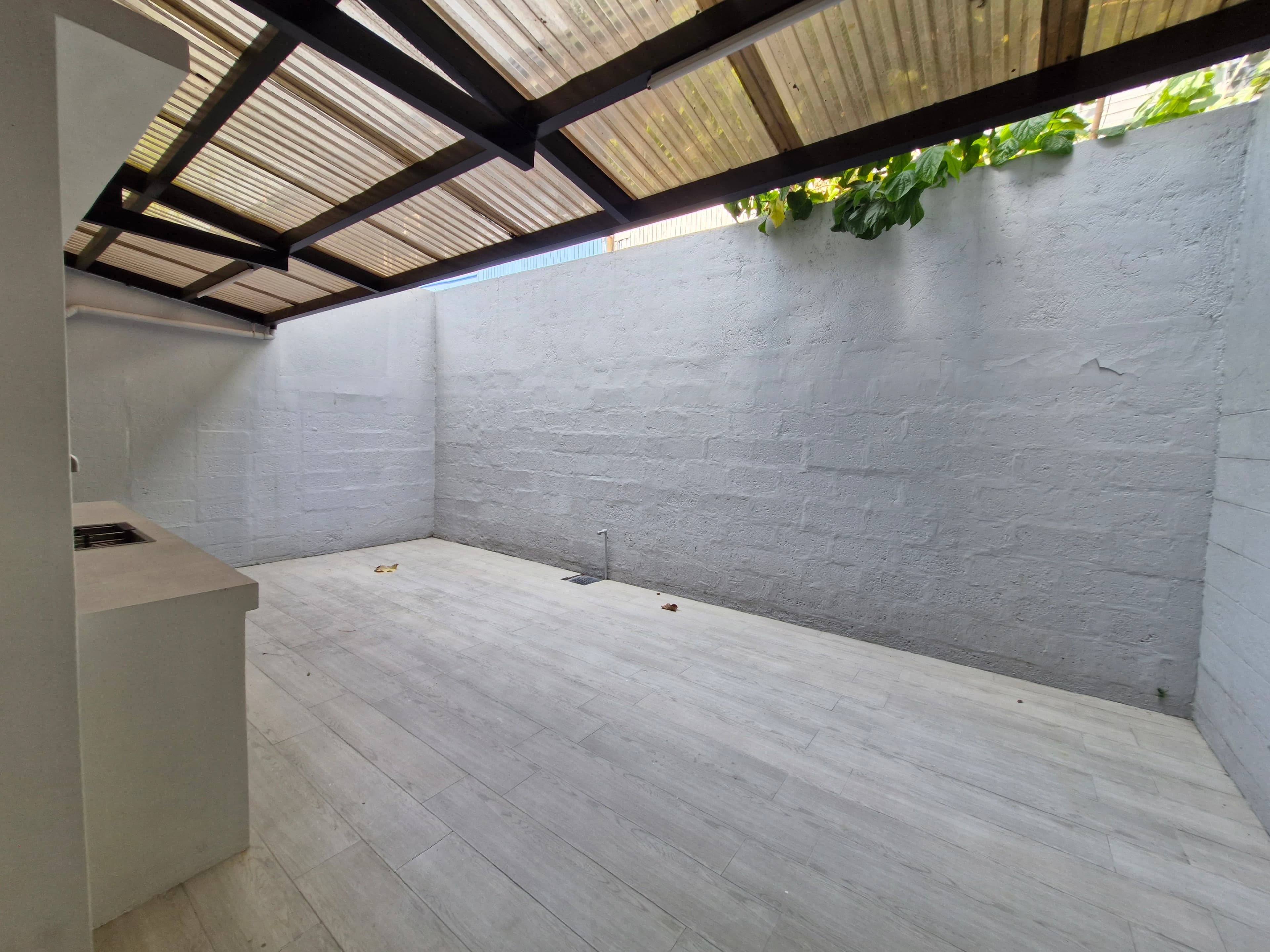 3BR semi-furnished townhouse for rent near Rockwell - Image 3 of 5